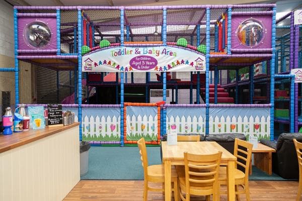 Play Shack - Photo