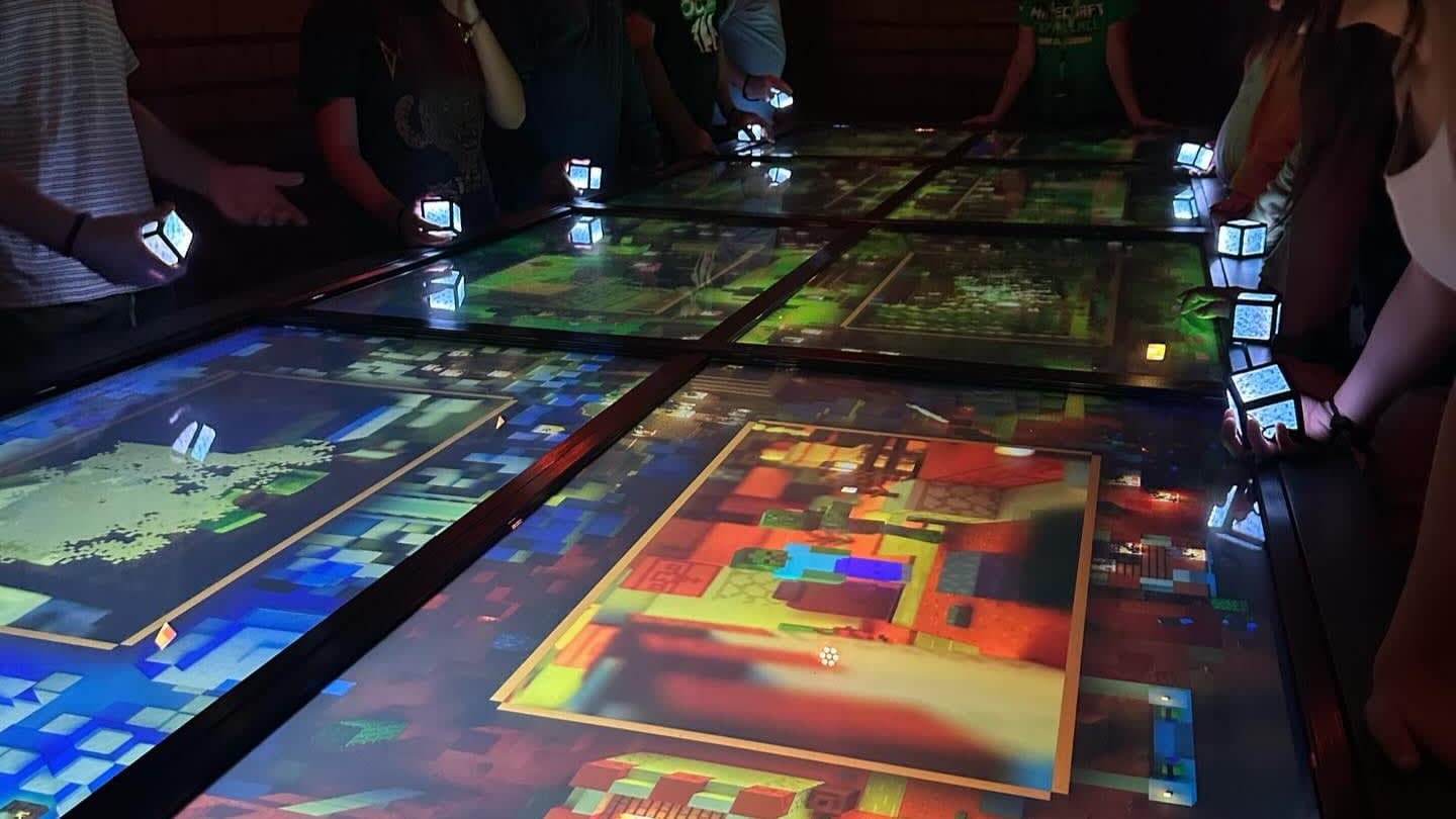 Minecraft Experience - Photo