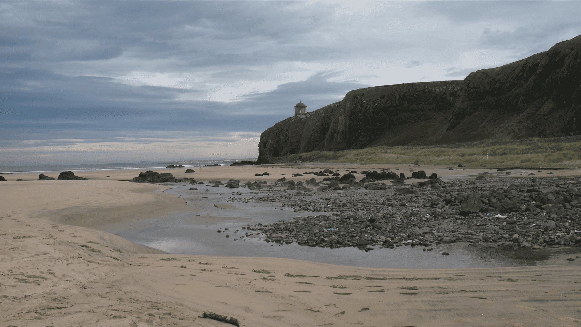 Downhill Beach - Photo