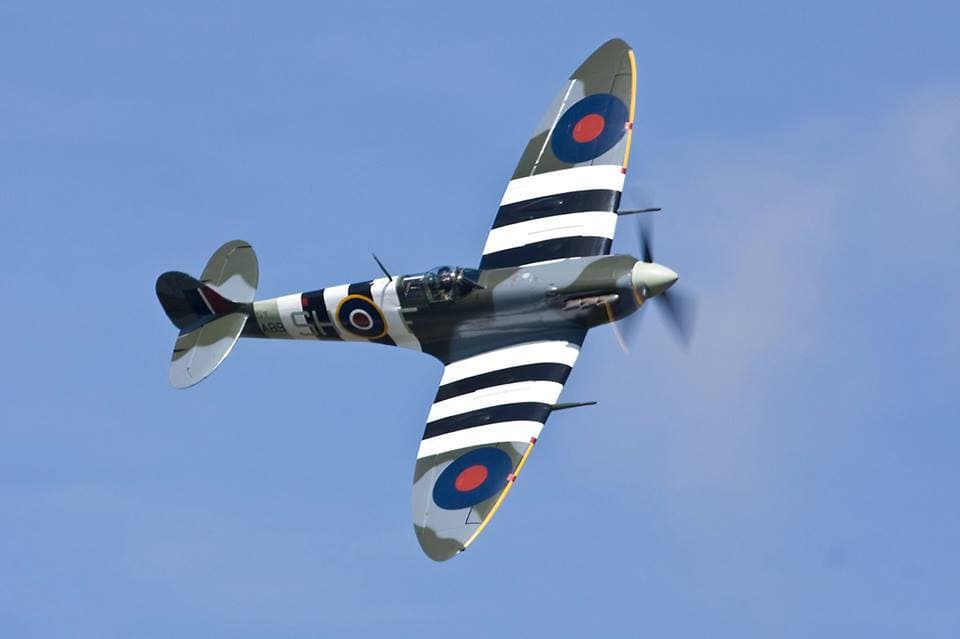 Battle of Britain Memorial Flight Centre - Photo 1