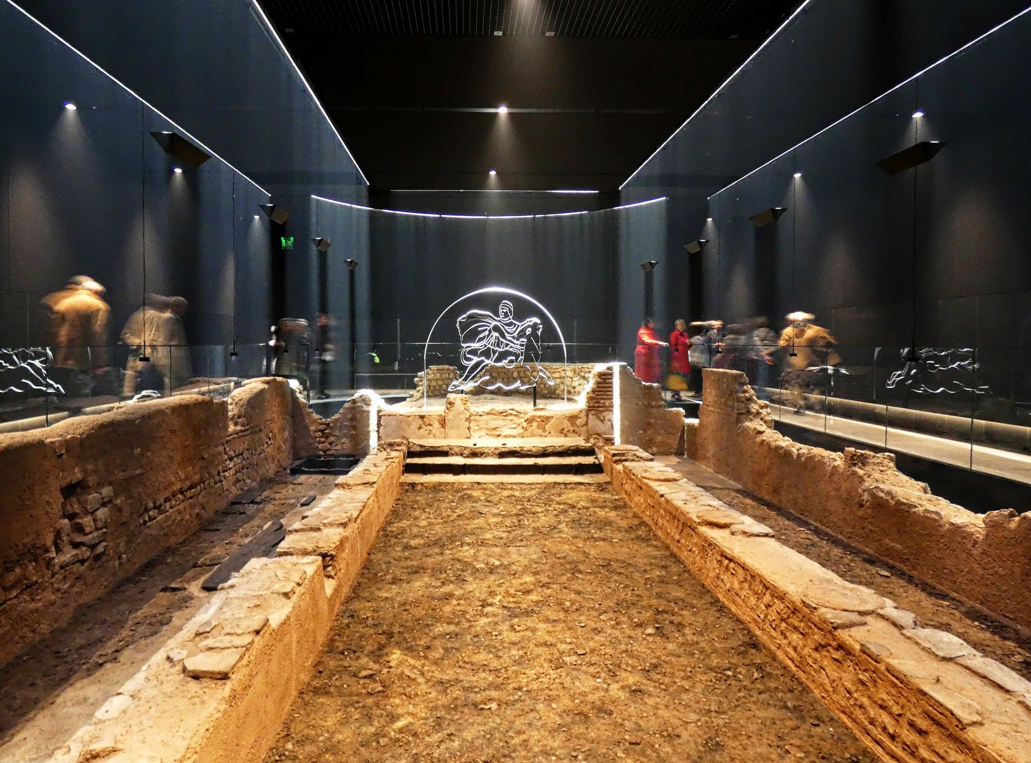 London Mithraeum - Photo 1