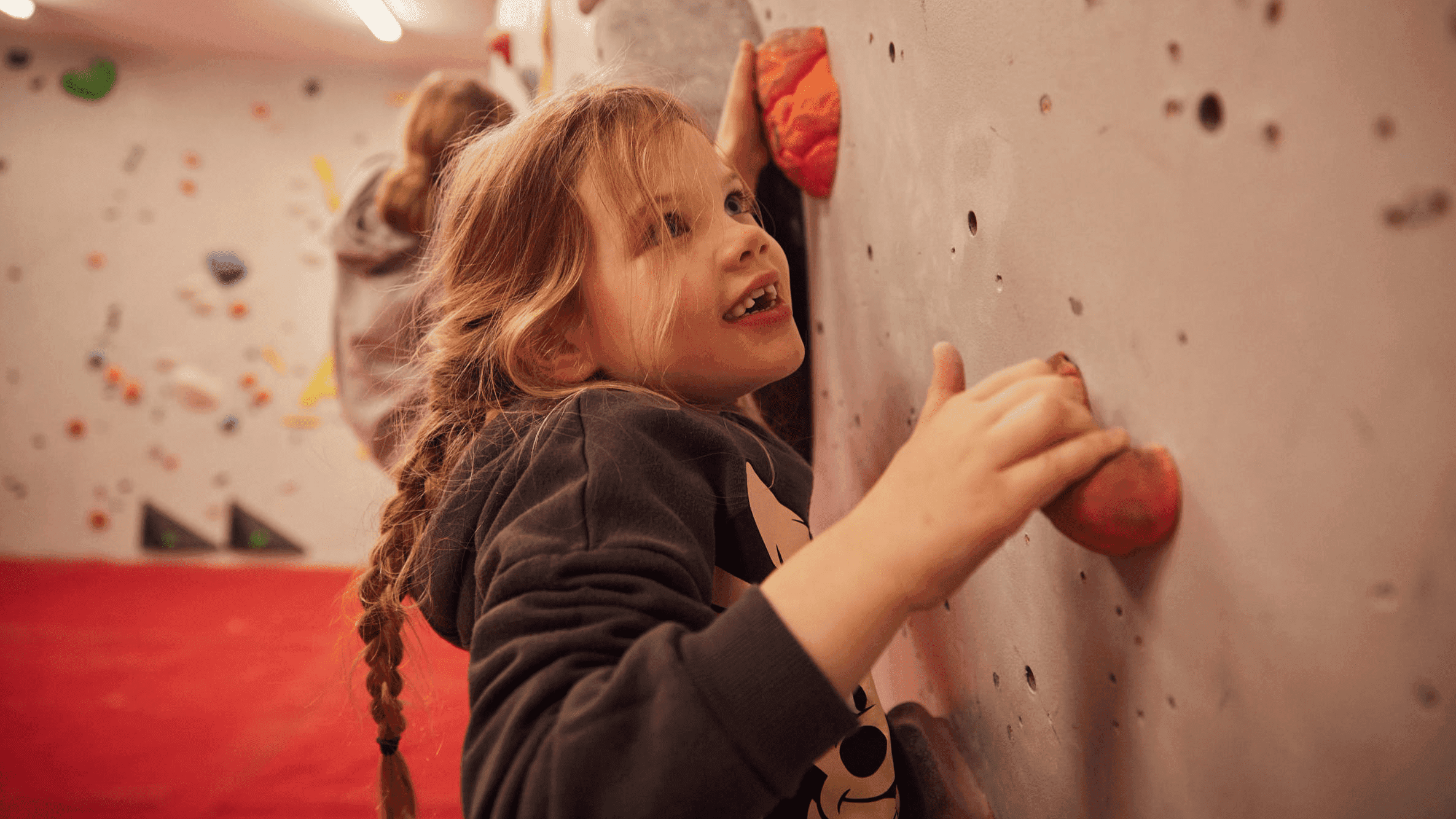 Boulders Climbing Wall - Culverhouse Cross