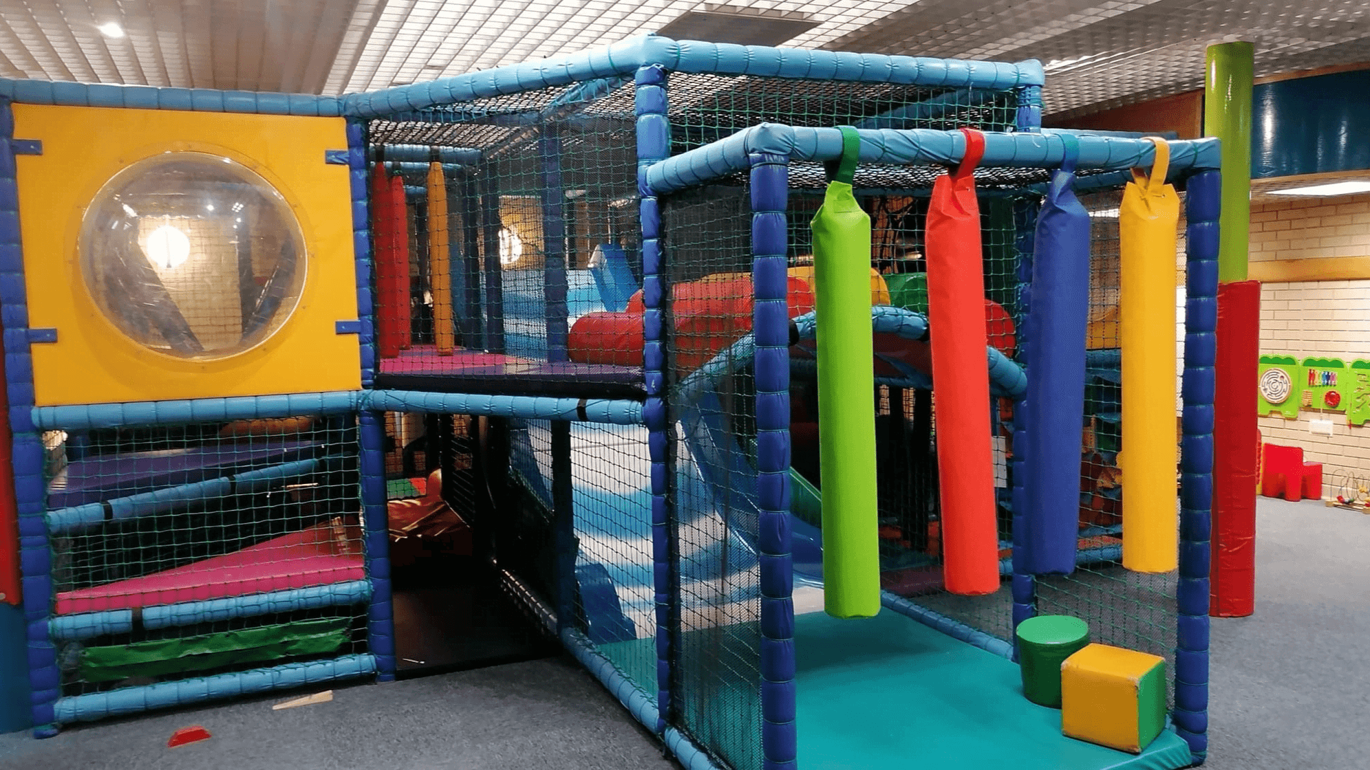 Plascrug Leisure Centre - Photo
