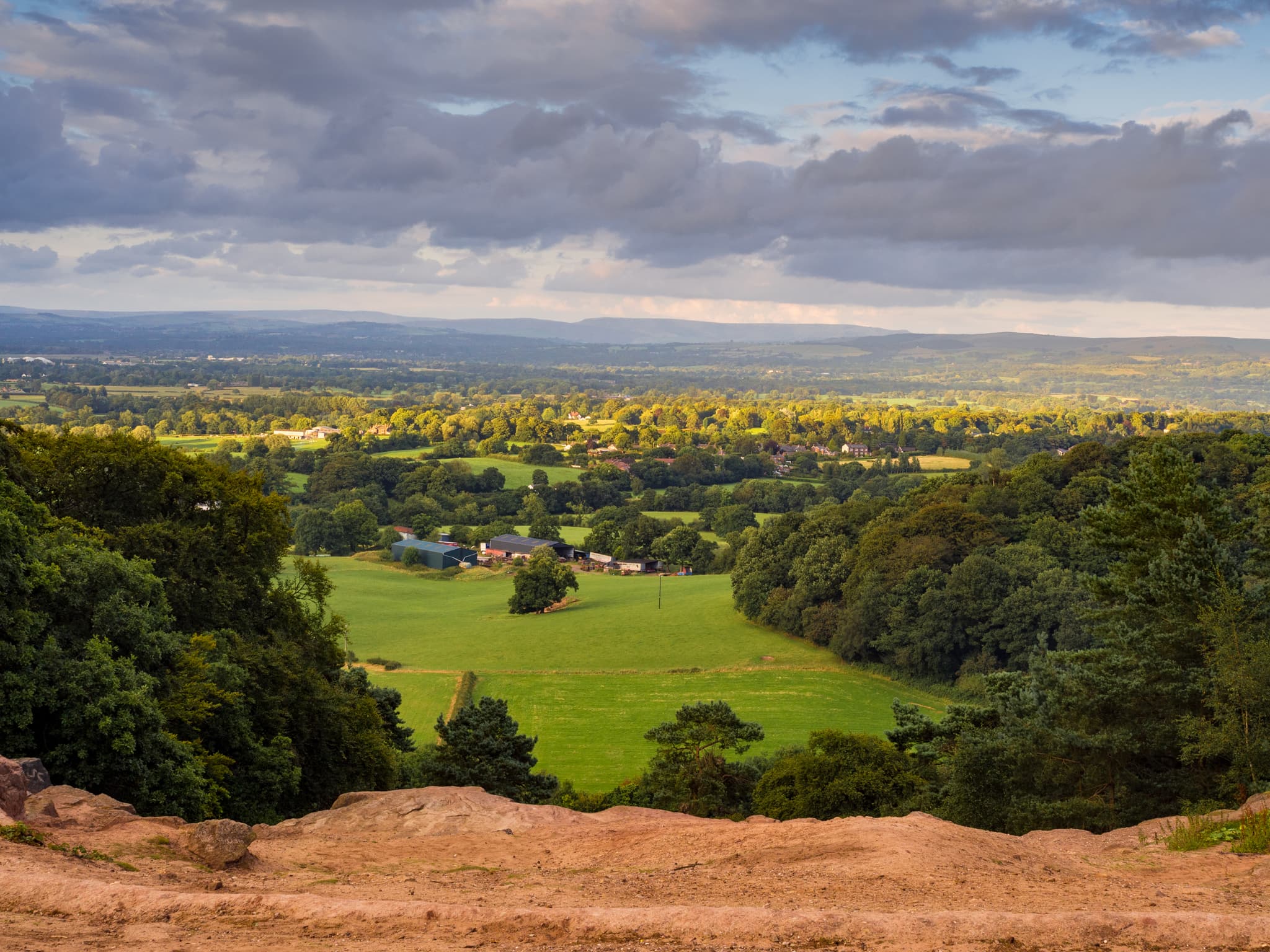 Alderley Edge - Photo 1