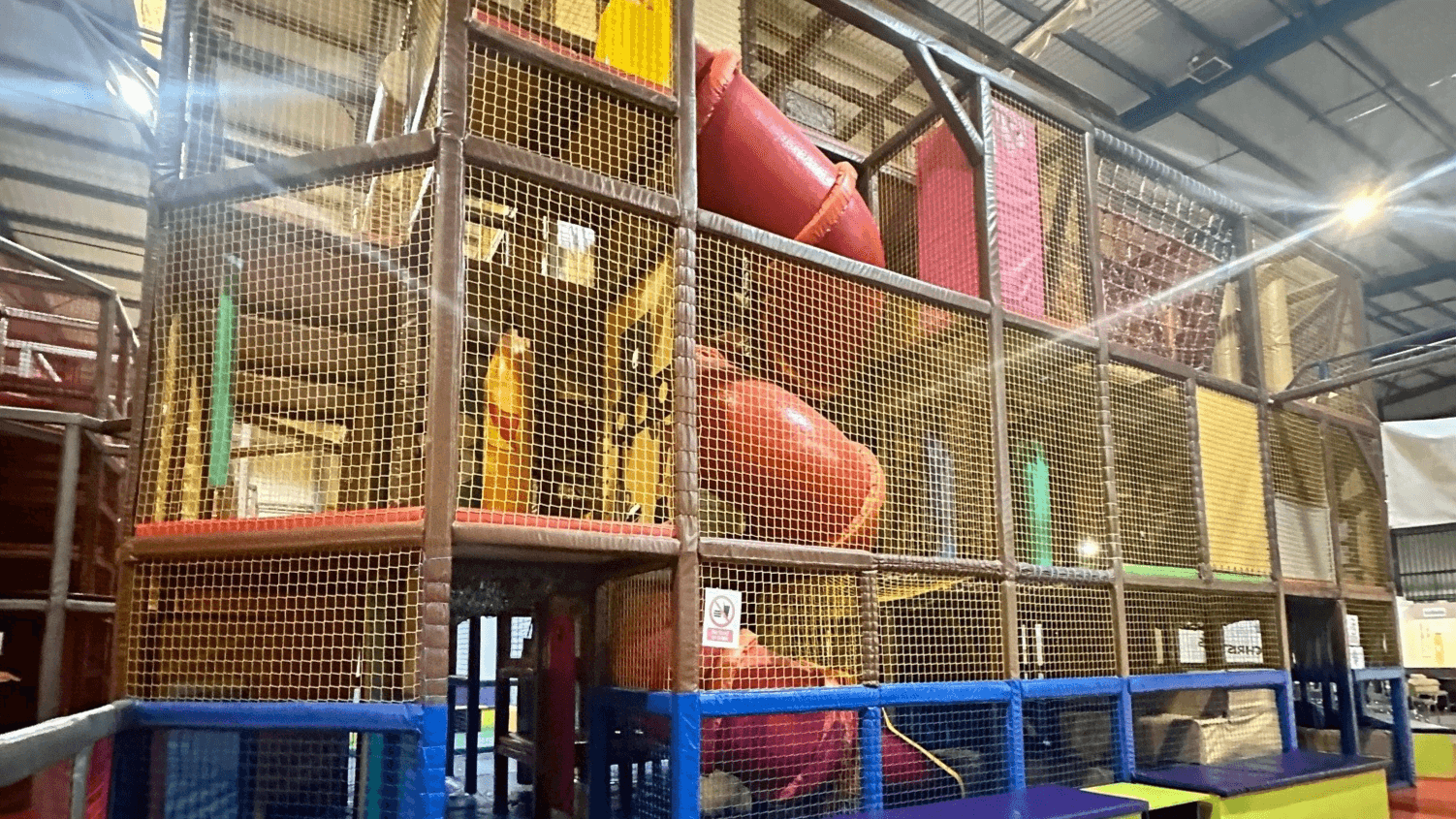 Jump Cardiff Soft Play & Party Centre - Photo