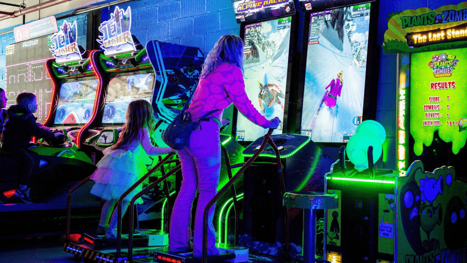 High Score Arcades Swindon - Photo