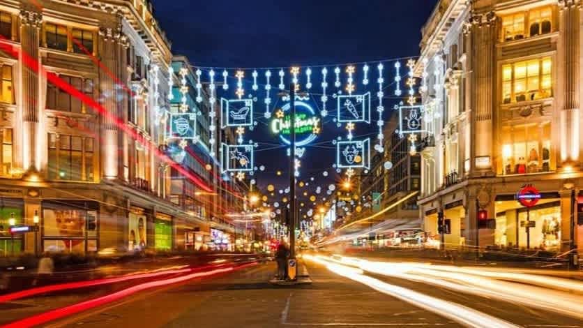 See London By Night - Photo 1
