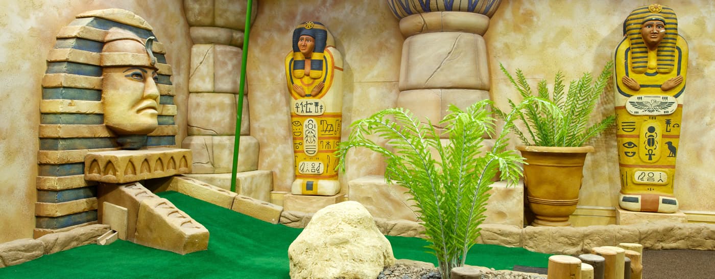 Paradise Island Adventure Golf Livingston - Photo