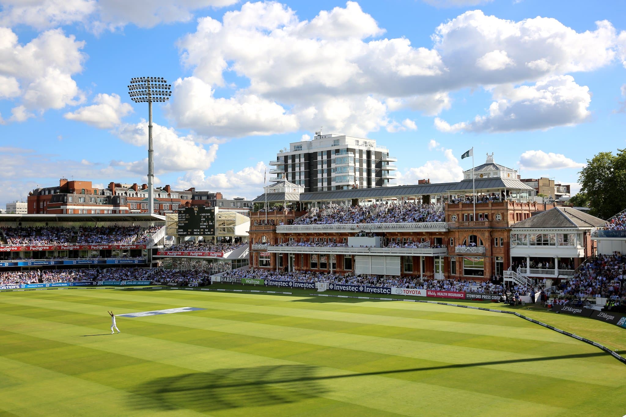 Tour of Lords and MCC Museum - Photo