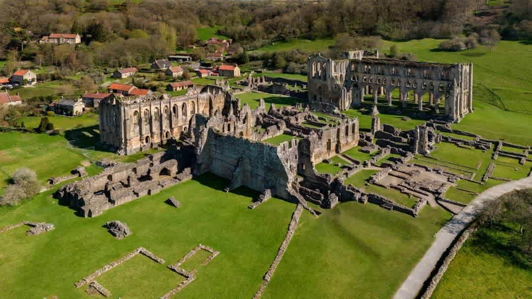 Rievaulx Abbey - Photo