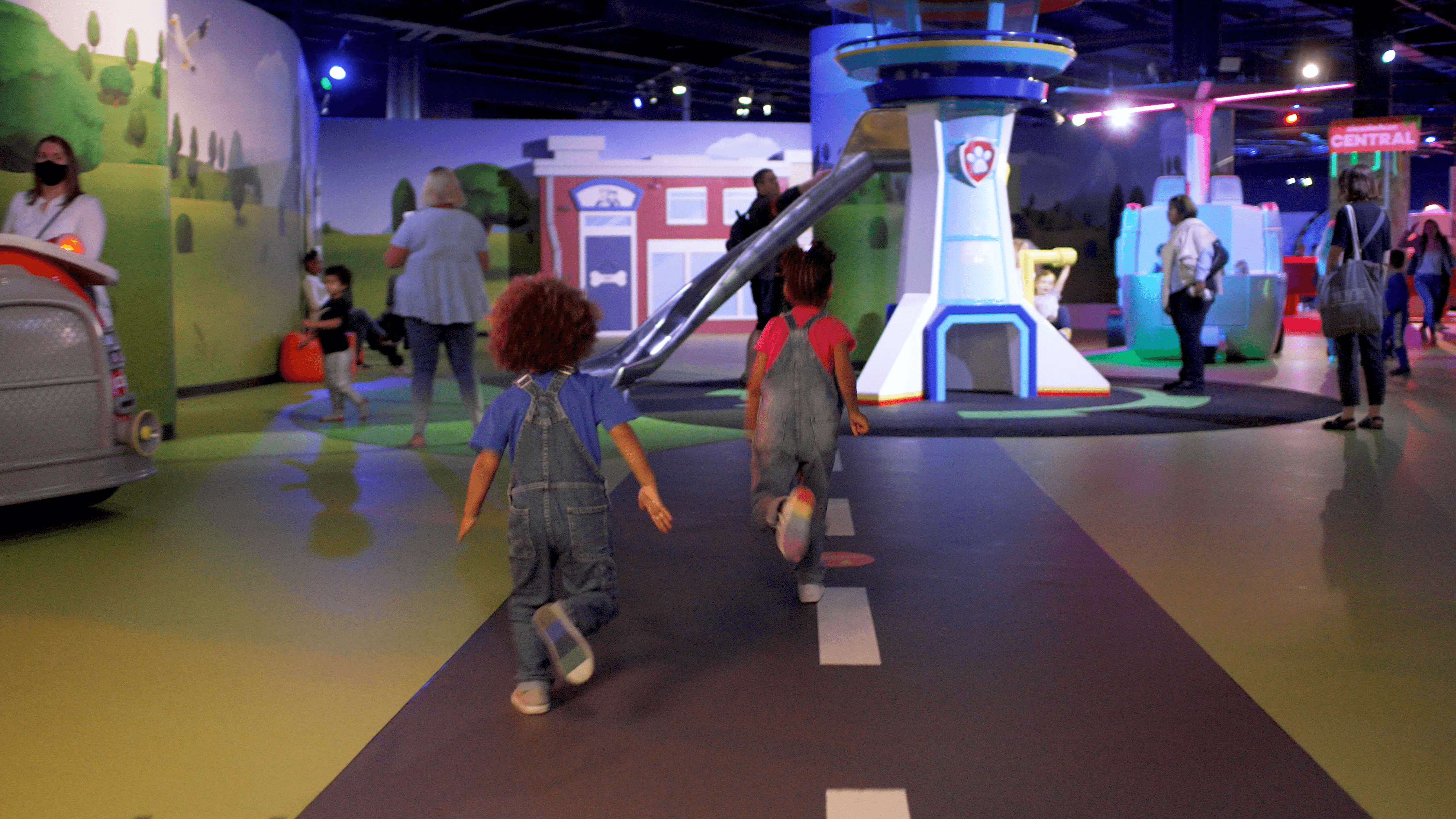 Nickelodeon Land - PAW Patrol Adventure Bay