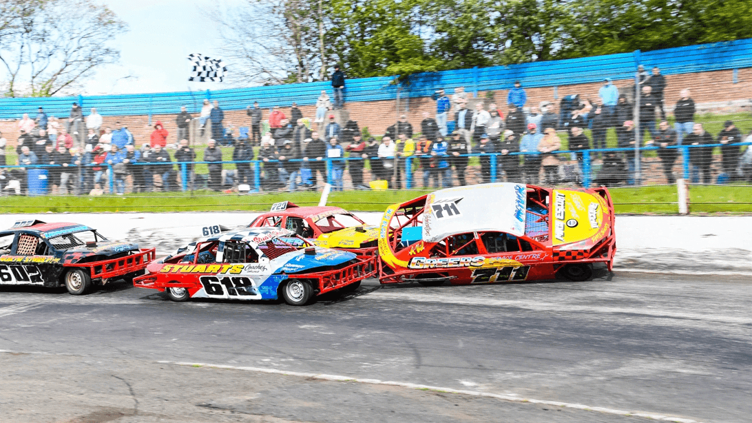 Cowdenbeath Racewall - Photo
