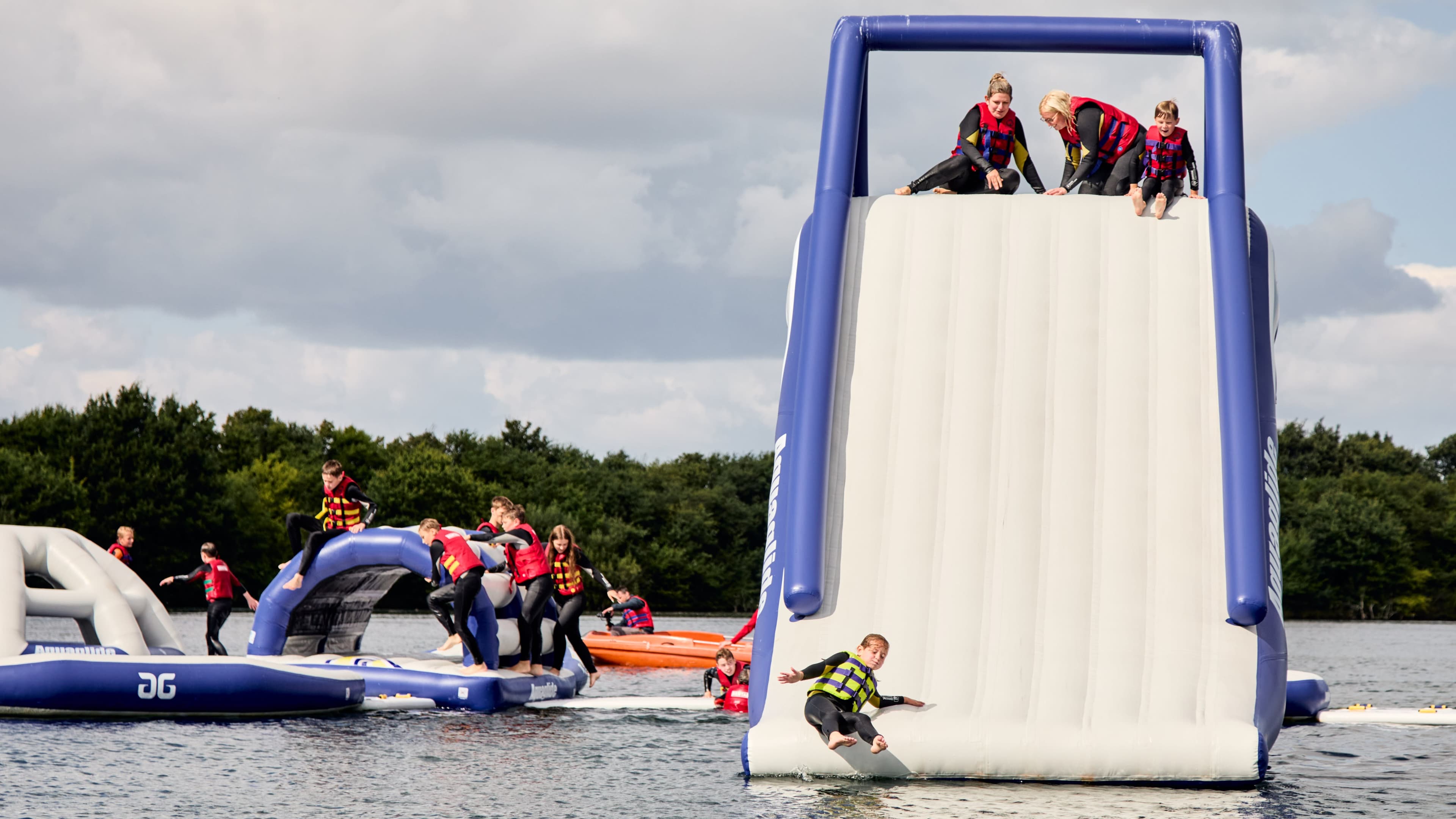 Hatfield Outdoor Activity Centre - Photo