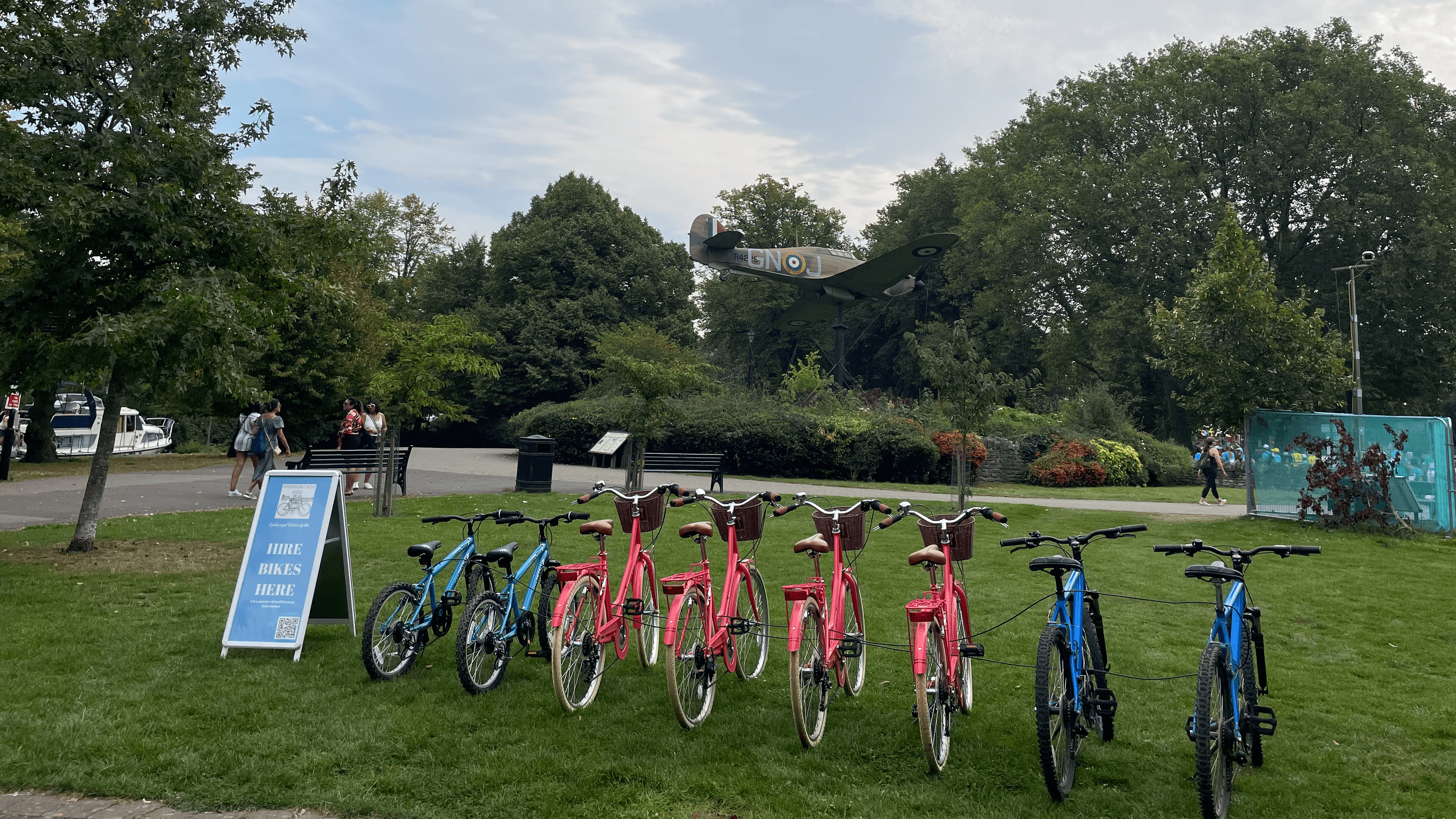 Windsor Cycle Hire - Photo
