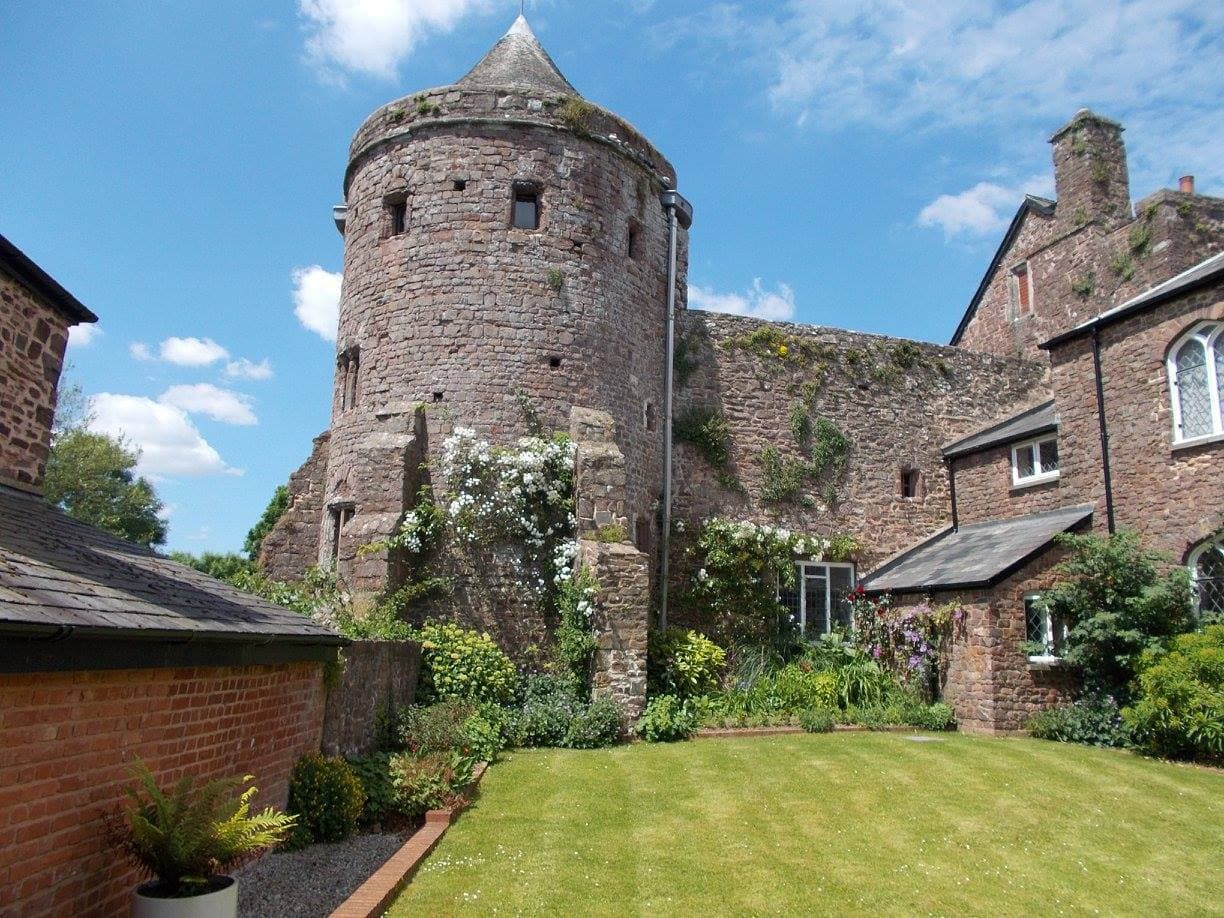 Tiverton Castle