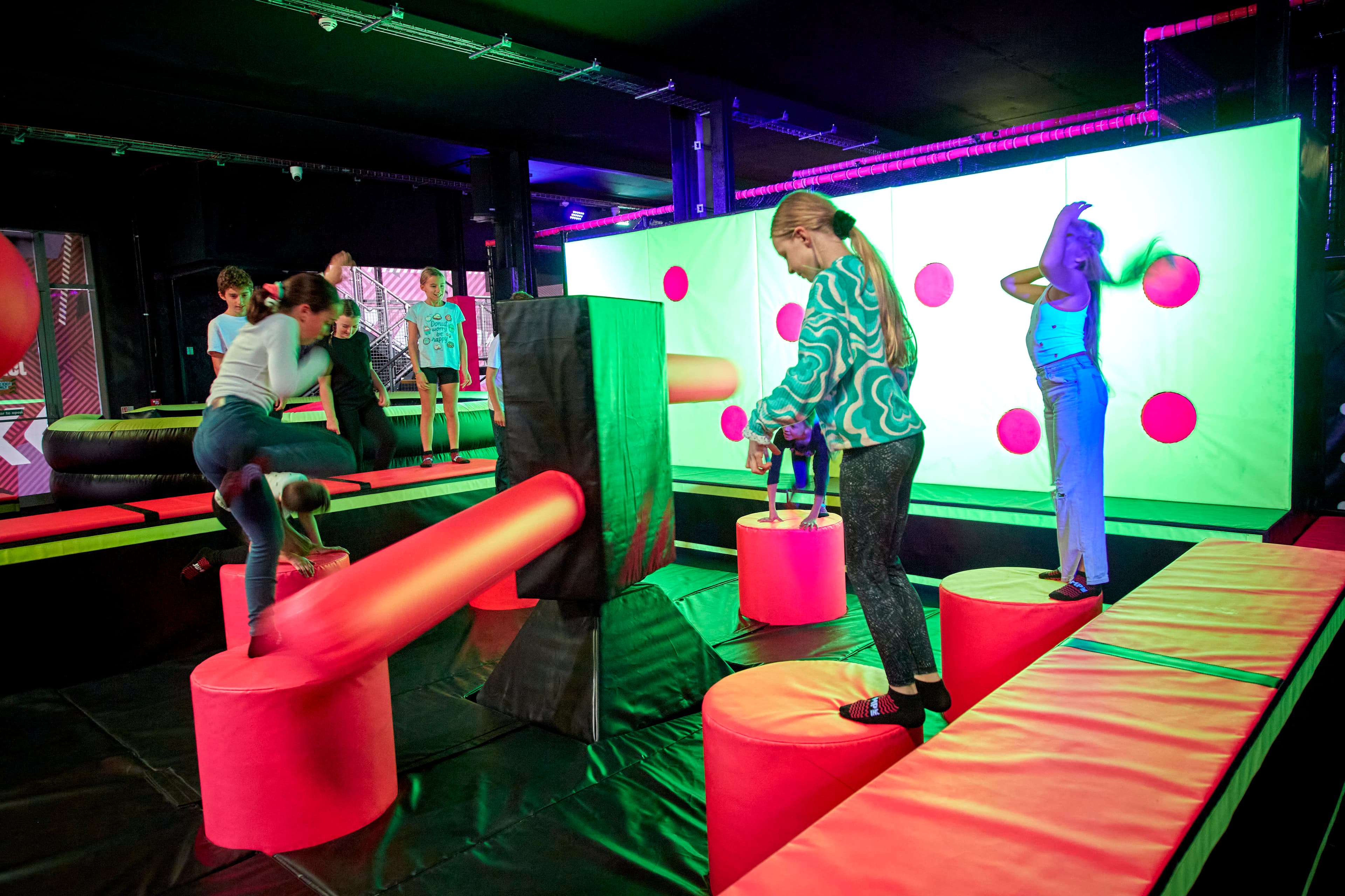 Jump Inc Beverley - Photo