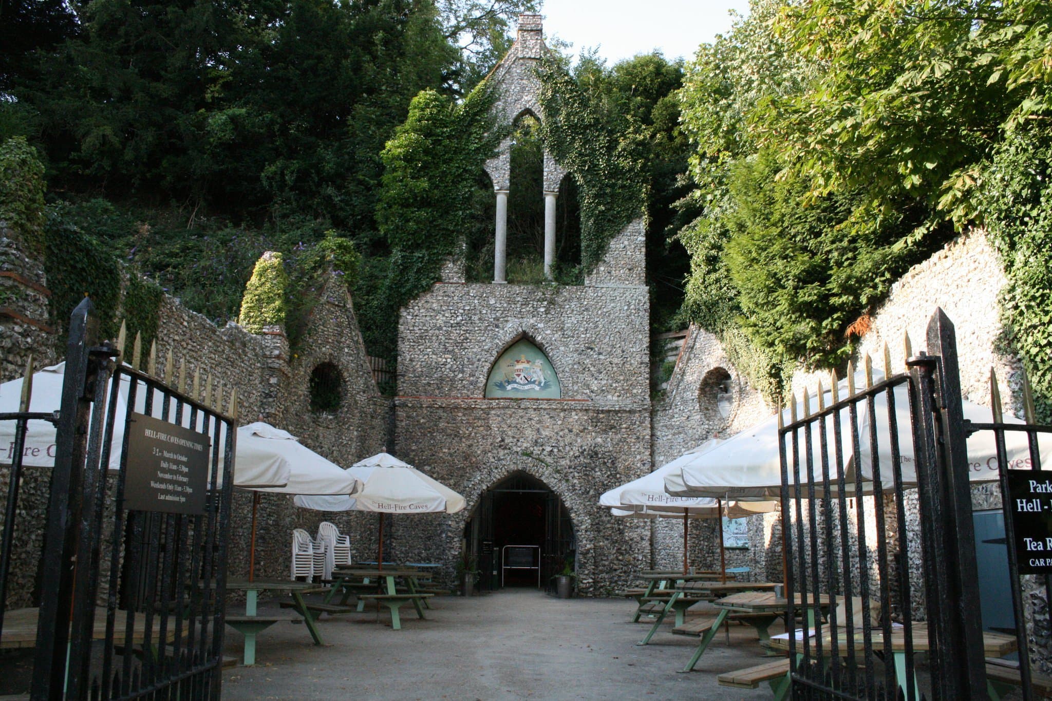 Hellfire Caves - Photo 1