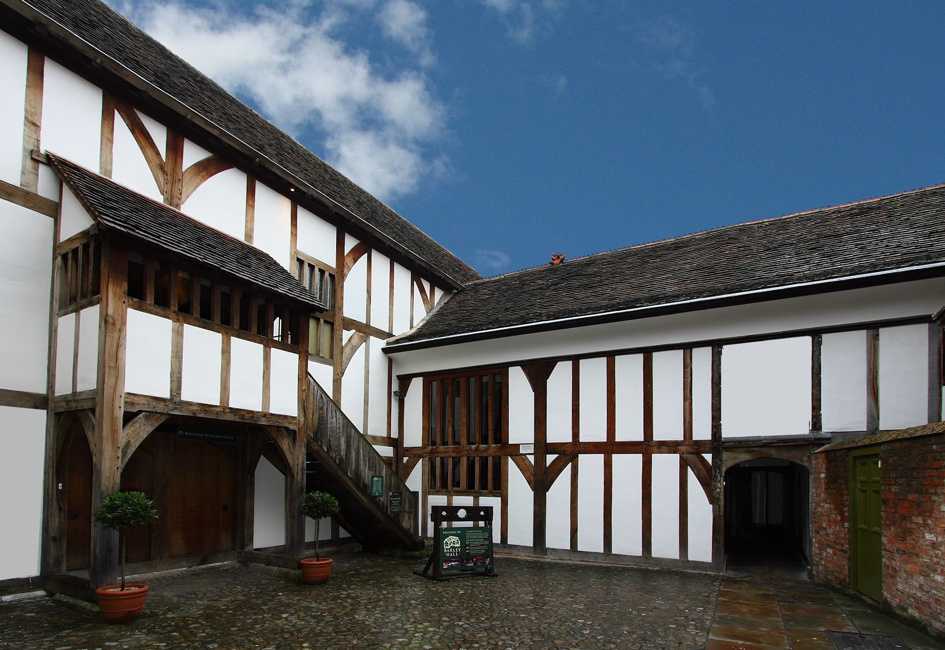 Barley Hall - Photo