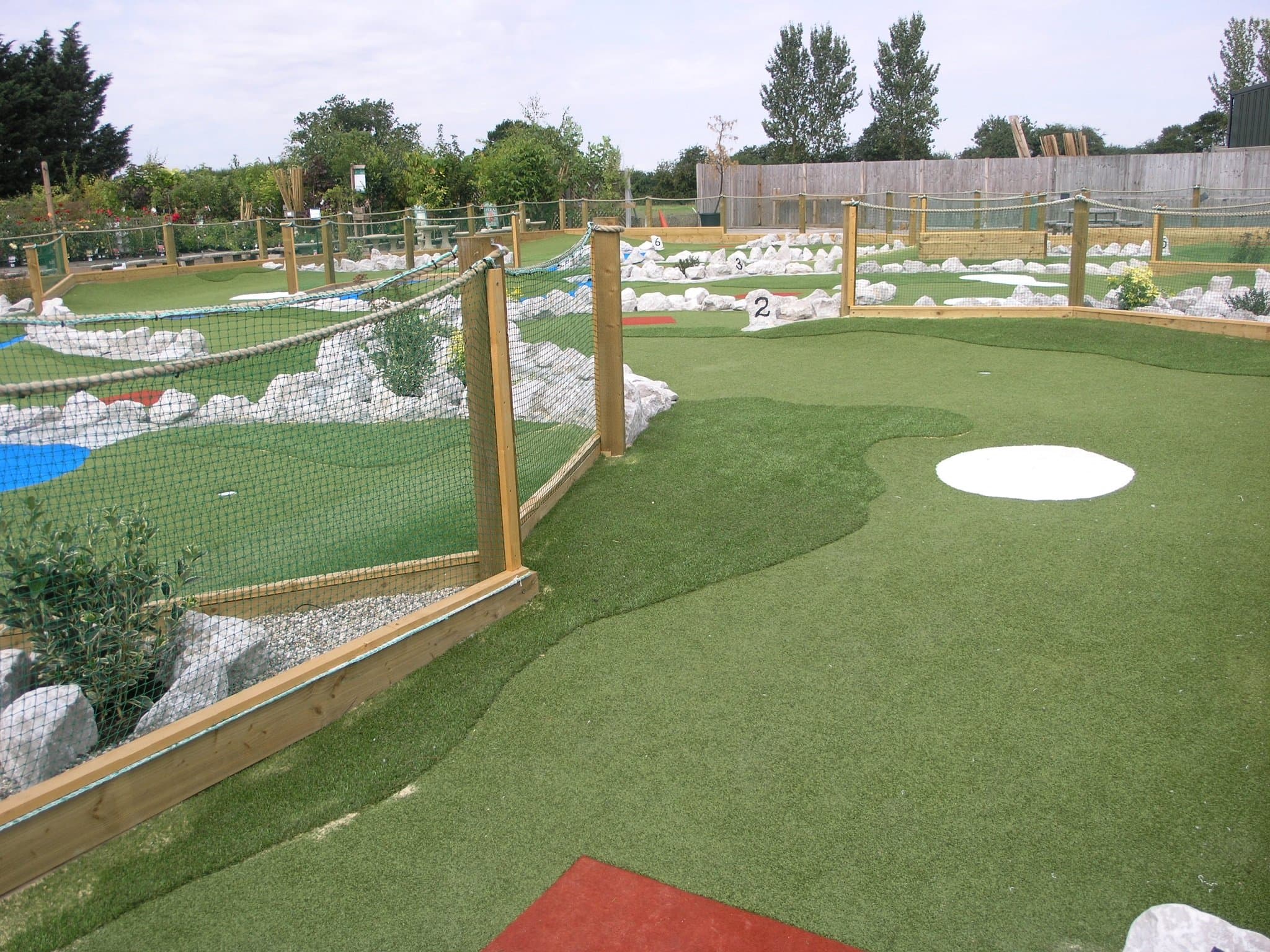 Mini Meadows Mini Golf - Photo 1
