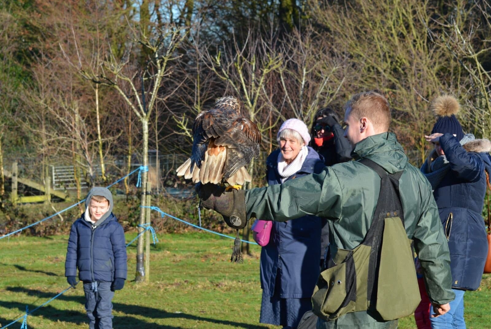 Willows Bird of Prey Centre - Photo 1