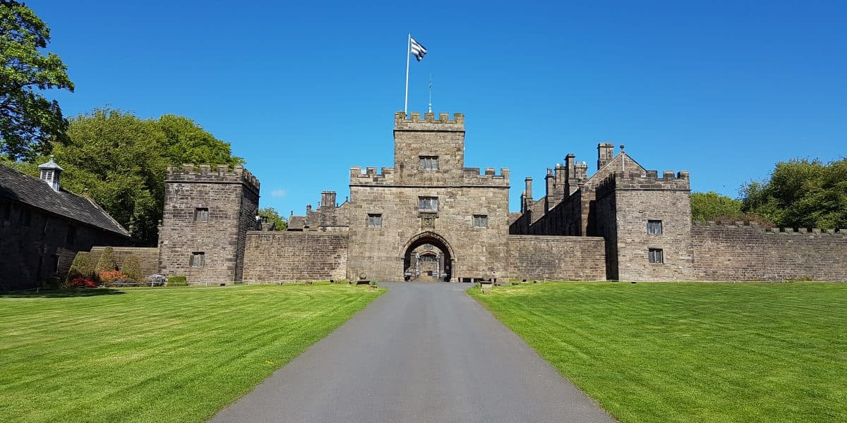 Hoghton Tower - Photo 1