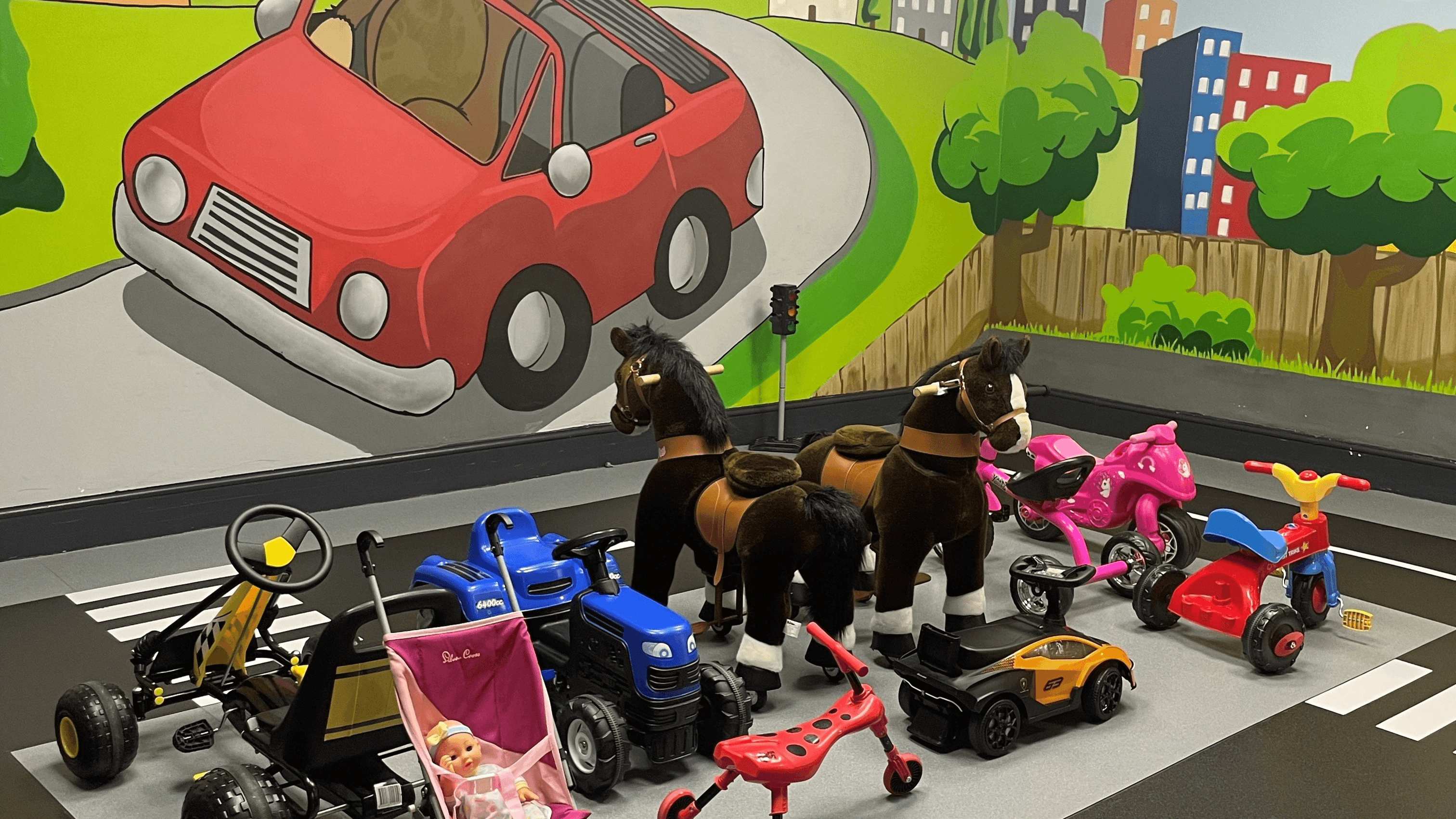Little Play Town Heywood - Photo 1