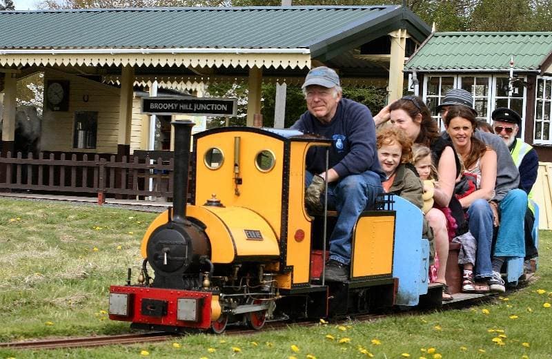 Broomy Hill Miniature Railway - Photo 1