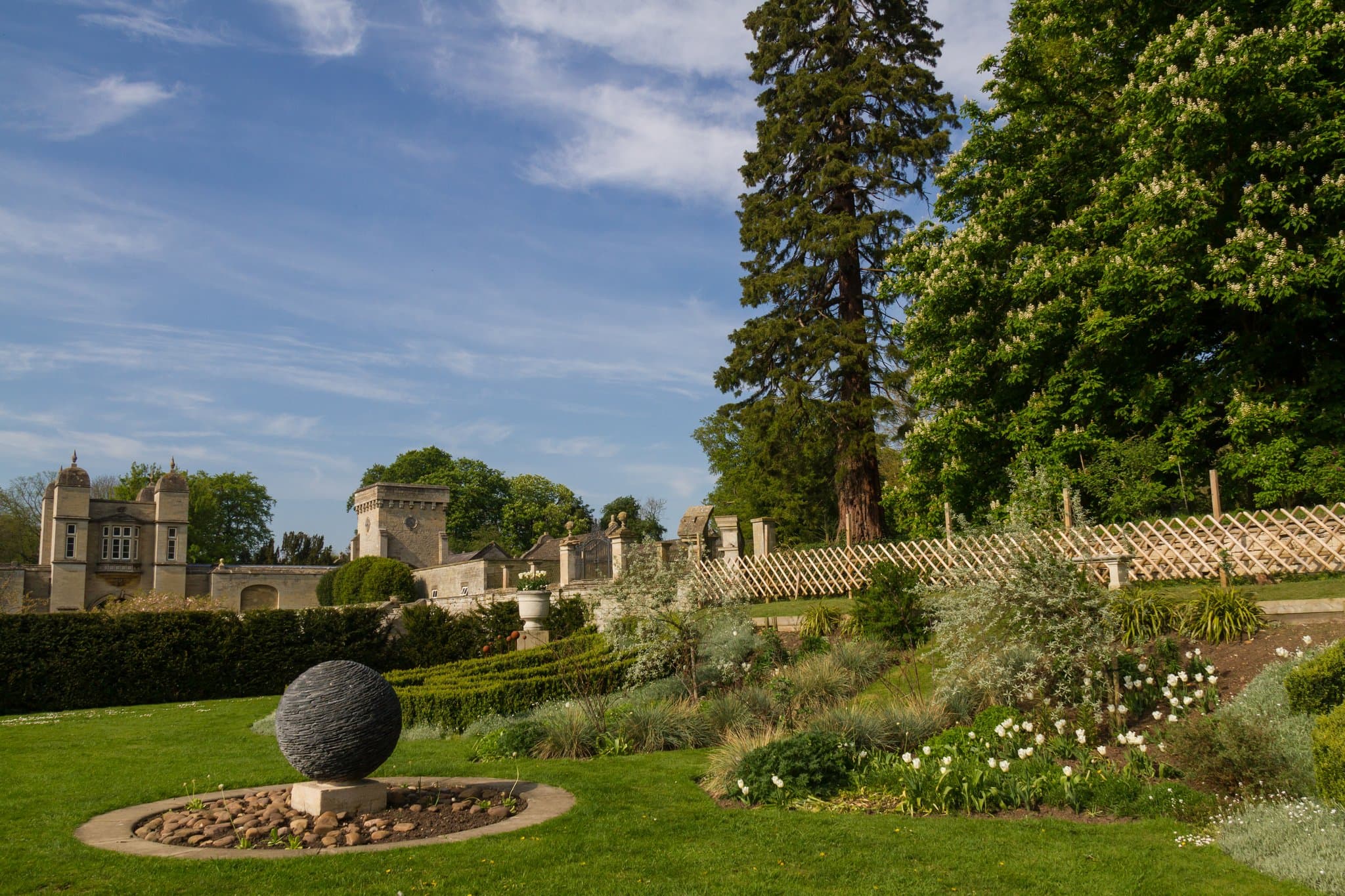 Easton Walled Gardens - Photo 1