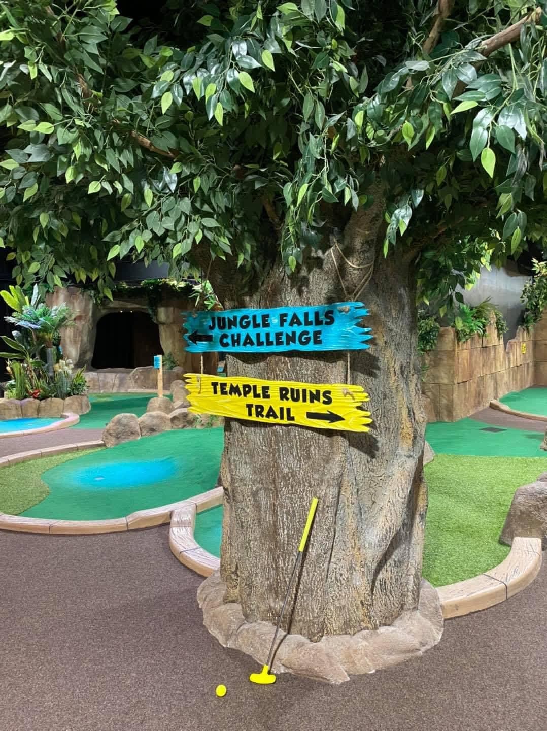 Adventure Mini Golf - Photo 1