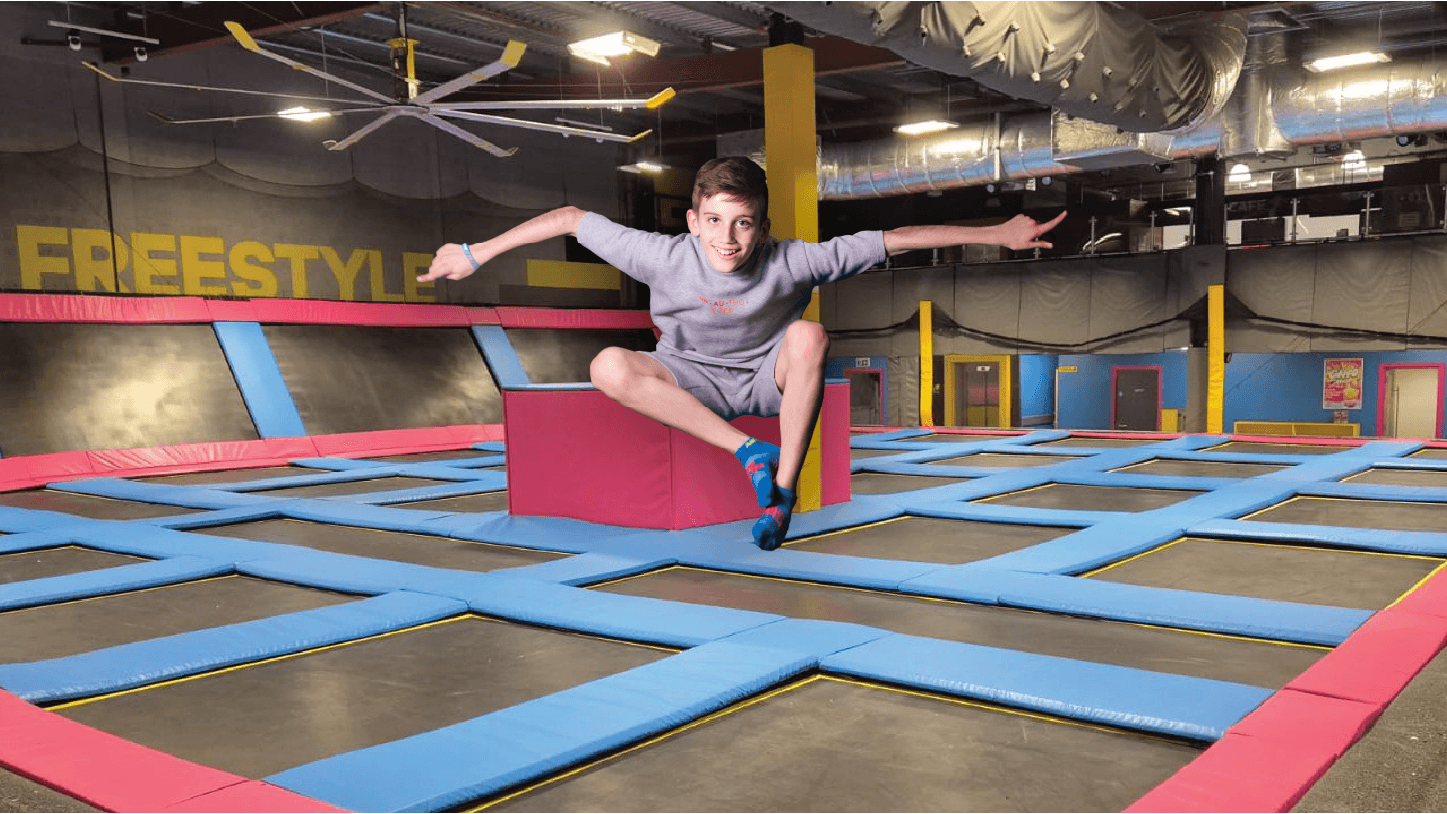 AirHop Cheshire Oaks - Photo 1