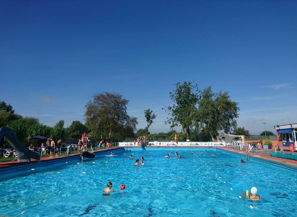 Beccles Lido - Photo 1