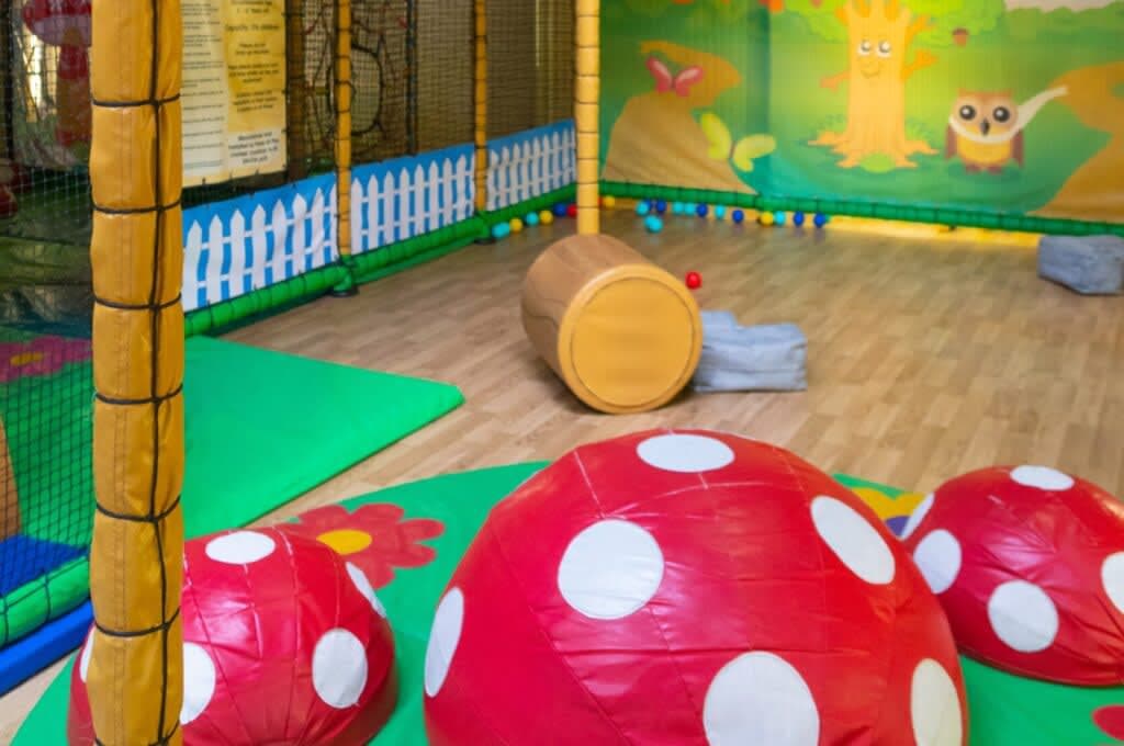 Owls Play Centre at Fairlop Waters - Photo 1